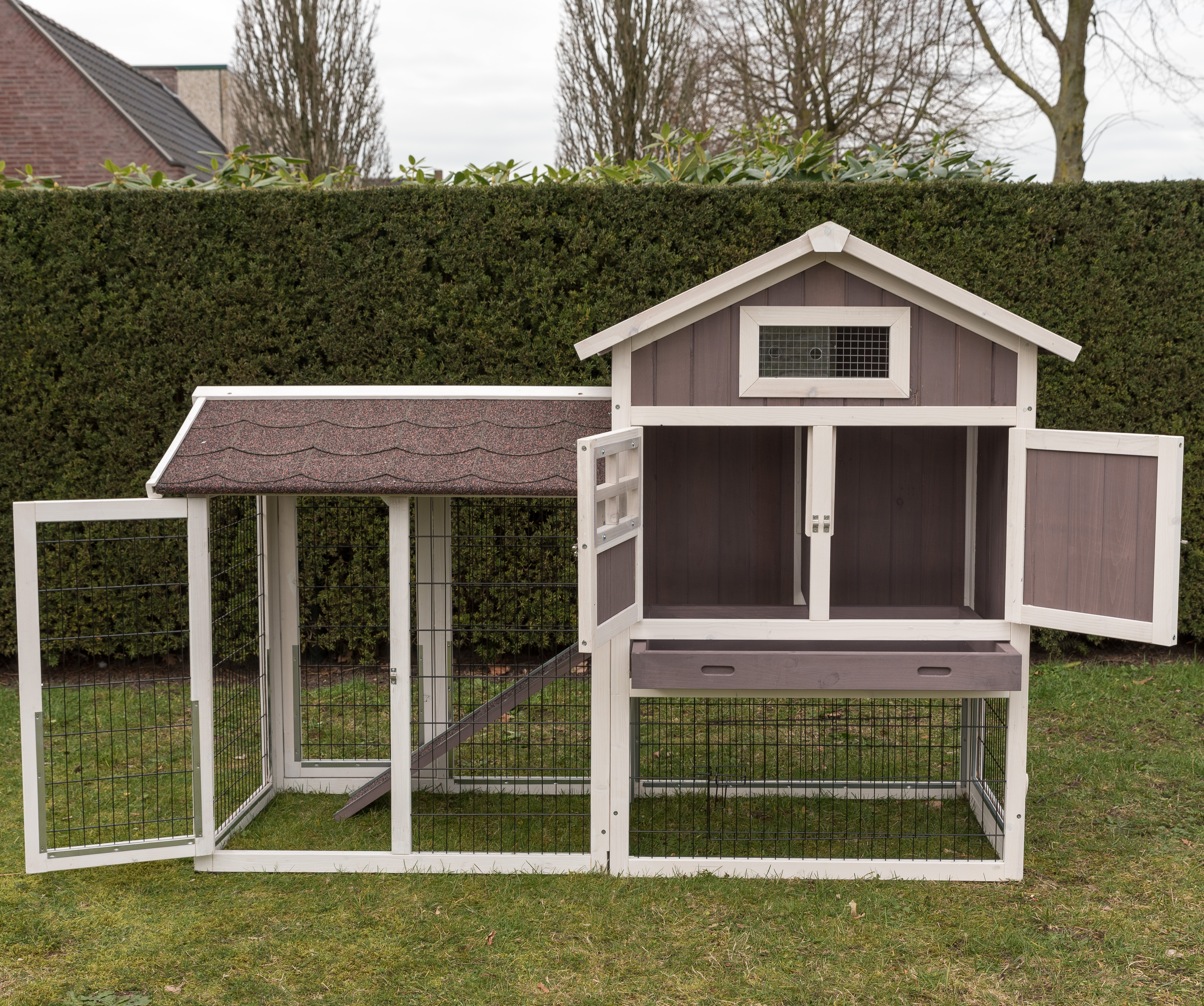 Konijnenhok Amalie met Ren